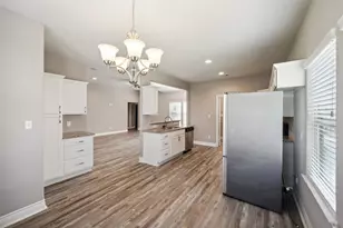 14103 Overstreet Dr, Willis, TX 77318 - Photo 6