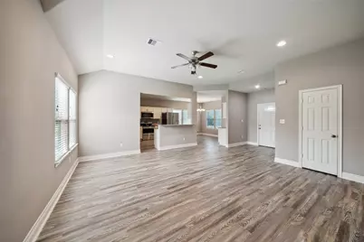 14103 Overstreet Drive, Willis, TX 77318 - Photo 4
