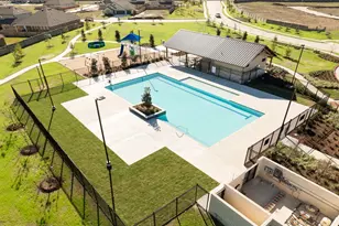 2562 Green Jasper Dr, Iowa Colony, TX 77583 - Photo 14