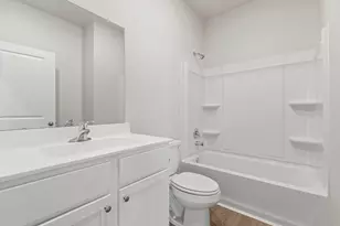 2562 Green Jasper Dr, Iowa Colony, TX 77583 - Photo 10