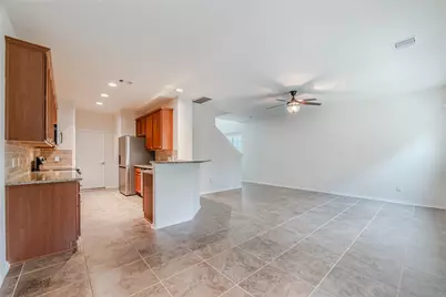 323 Bloomhill Place, Magnolia, TX 77354 - Photo 10