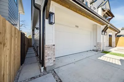 1303 Cordel Street #B, Houston, TX 77009 - Photo 4