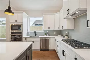 1303 Cordel St, Houston, TX 77009 - Photo 8