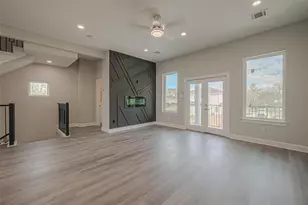 4748 Mallow Street E, Houston, TX 77033 - Photo 24