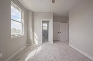 4748 Mallow Street E, Houston, TX 77033 - Photo 40
