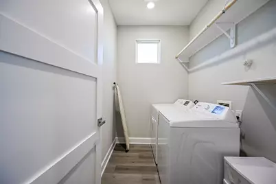 4748 Mallow Street E, Houston, TX 77033 - Photo 20