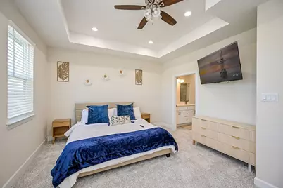 4748 Mallow Street E, Houston, TX 77033 - Photo 12