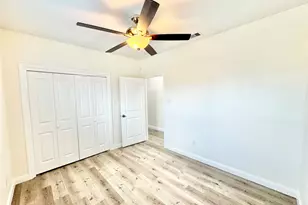 5127 Avenue L, Galveston, TX 77551 - Photo 18