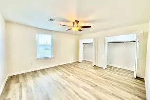 5127 Avenue L, Galveston, TX 77551 - Photo 8