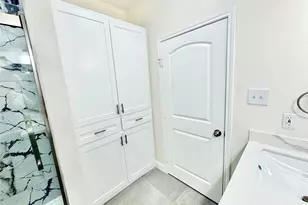 5127 Avenue L, Galveston, TX 77551 - Photo 14