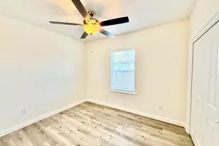 5127 Avenue L, Galveston, TX 77551 - Photo 16