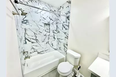 5127 Avenue L #A, Galveston, TX 77551 - Photo 20