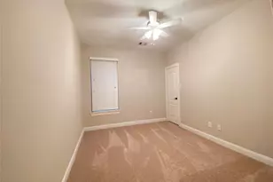 204 Bailey Brook Ln, Dickinson, TX 77539 - Photo 18