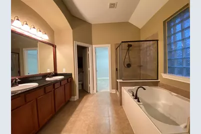 204 Bailey Brook Lane, Dickinson, TX 77539 - Photo 12