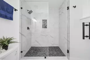 101 Talisman St, Lake Jackson, TX 77566 - Photo 26