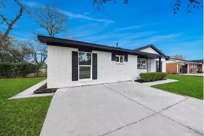 101 Talisman Street, Lake Jackson, TX 77566 - Photo 46