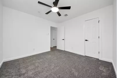 101 Talisman Street, Lake Jackson, TX 77566 - Photo 34