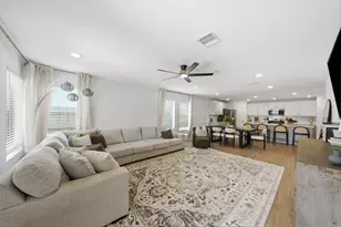 2209 Hyde Acres St, League City, TX 77573 - Photo 2