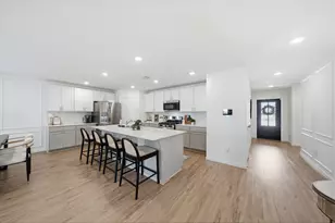 2209 Hyde Acres St, League City, TX 77573 - Photo 10