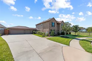 3405 Stonecrest Ct, Pearland, TX 77581 - Photo 4