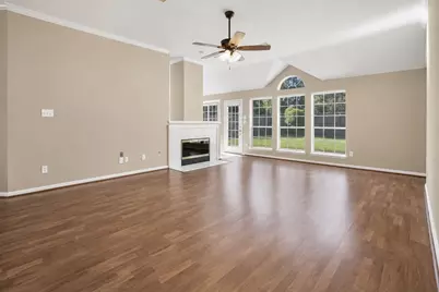 1602 Summer Rain Drive, Houston, TX 77339 - Photo 8