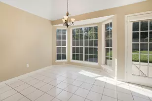 1602 Summer Rain Dr, Houston, TX 77339 - Photo 14