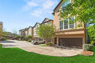 870 Fisher St, Houston, TX 77018 - Photo 2