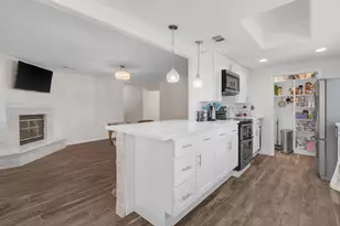 1624 Texas Ave, League City, TX 77573 - Photo 10