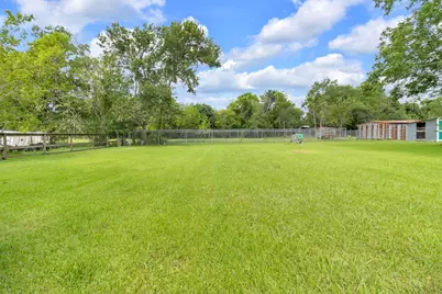 1624 Texas Avenue, League City, TX 77573 - Photo 30