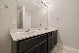 12623 City Village Ln, Houston, TX 77047 - Photo 36