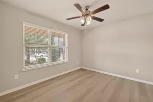12623 City Village Ln, Houston, TX 77047 - Photo 24