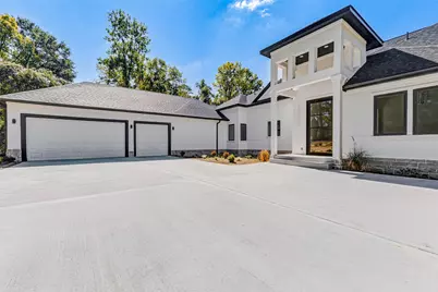 11715 Timbercrest Drive, Tomball, TX 77375 - Photo 2