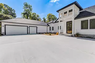 11715 Timbercrest Dr, Tomball, TX 77375 - Photo 2