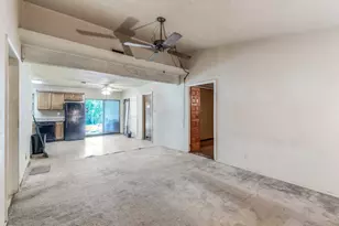 5111 Meadow Creek Dr, Austin, TX 78745 - Photo 4