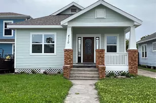 4110 Ave T 1/2, Galveston, TX 77550 - Photo 1