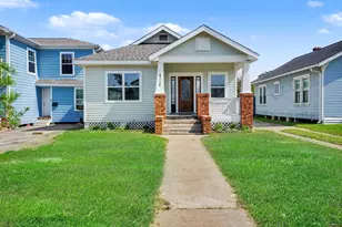 4110 Ave T 1/2, Galveston, TX 77550 - Photo 1