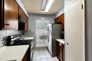 1846 Hollister St, Houston, TX 77080 - Photo 8