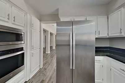 3806 Village Oaks Drive, Houston, TX 77339 - Photo 8