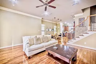 2821 Sherwin St, Houston, TX 77007 - Photo 2