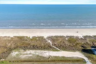 23221 Galceran Dr, Galveston, TX 77554 - Photo 6