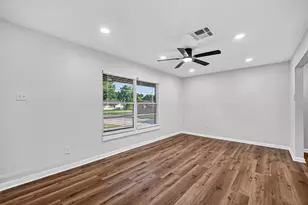 4310 Jorns St, Houston, TX 77045 - Photo 8