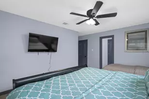 11103 Greenwillow St, Houston, TX 77035 - Photo 22