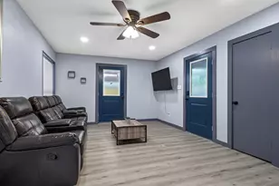 11103 Greenwillow St, Houston, TX 77035 - Photo 1