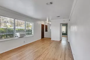 6942 Peyton St, Houston, TX 77028 - Photo 6
