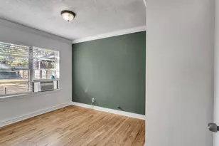 6942 Peyton St, Houston, TX 77028 - Photo 12
