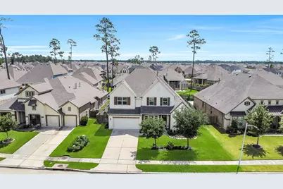 32063 Autumn Orchard Lane, Conroe, TX 77385 - Photo 6