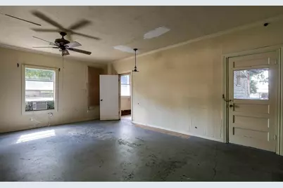 1203 Penick Road, Waller, TX 77484 - Photo 26