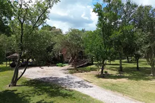 36711 Custer Rd, Simonton, TX 77485 - Photo 4