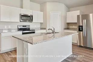 1006 Legrand St, Brenham, TX 77833 - Photo 2