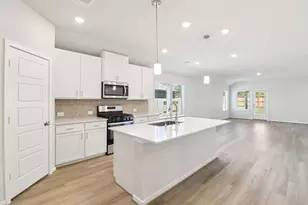 18386 Lndg Mdws Ln, New Caney, TX 77357 - Photo 8